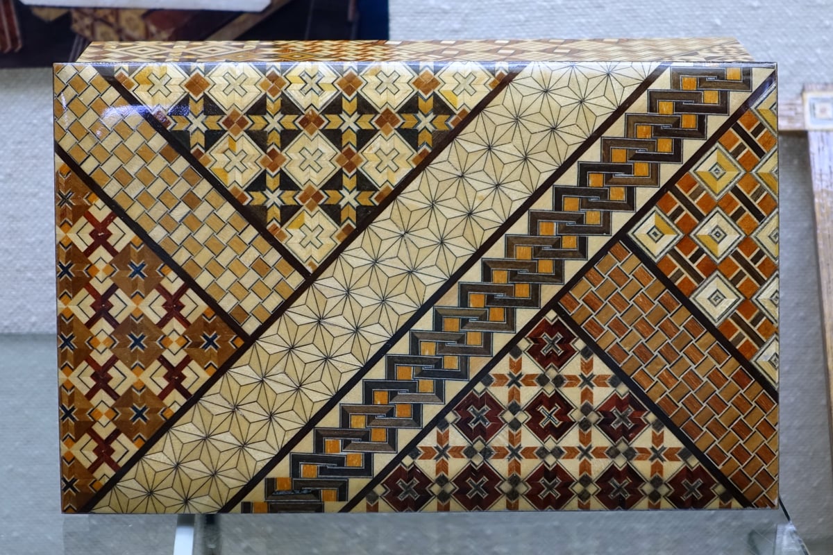 Hakone Yosegi-zaiku (Marquetry)