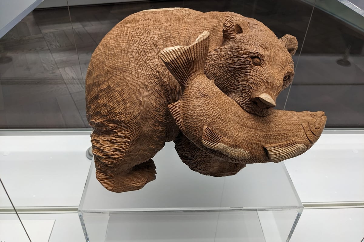 Wood-carved Bear (Kibori-guma)