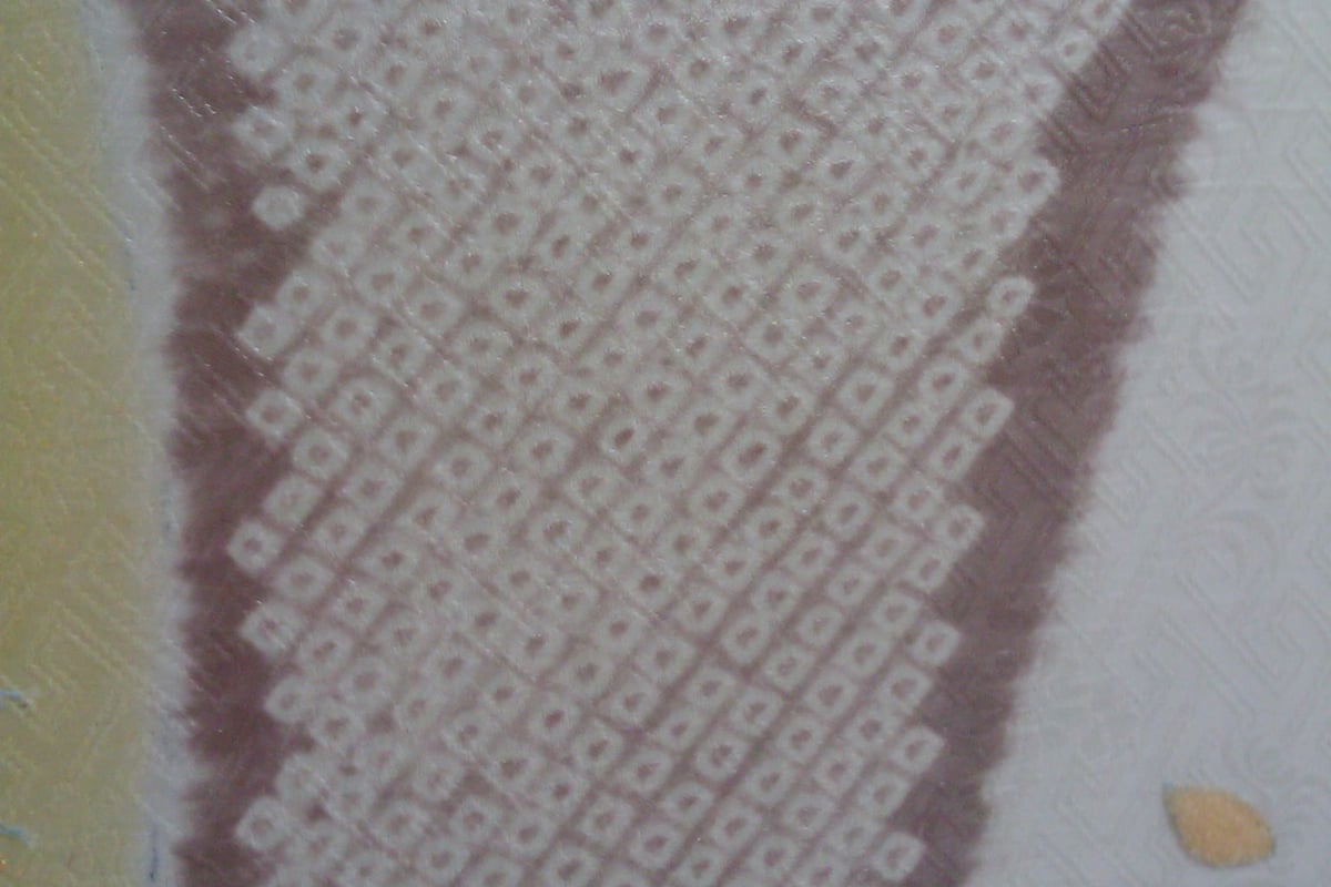 Kyo-kanoko Shibori (Kyoto Fawn-Spot Tie-Dyeing)