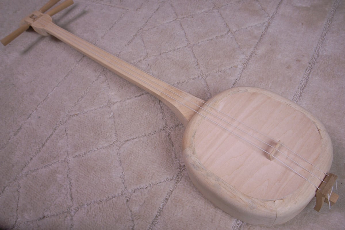 Sanshin