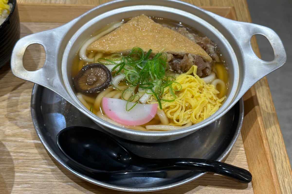松山鍋焼きうどん