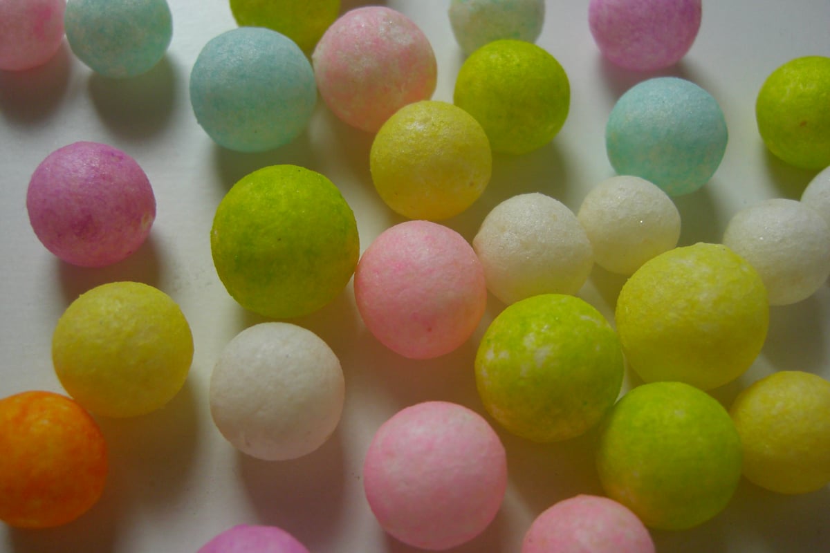 Oiri (Colorful Rice Puffs)