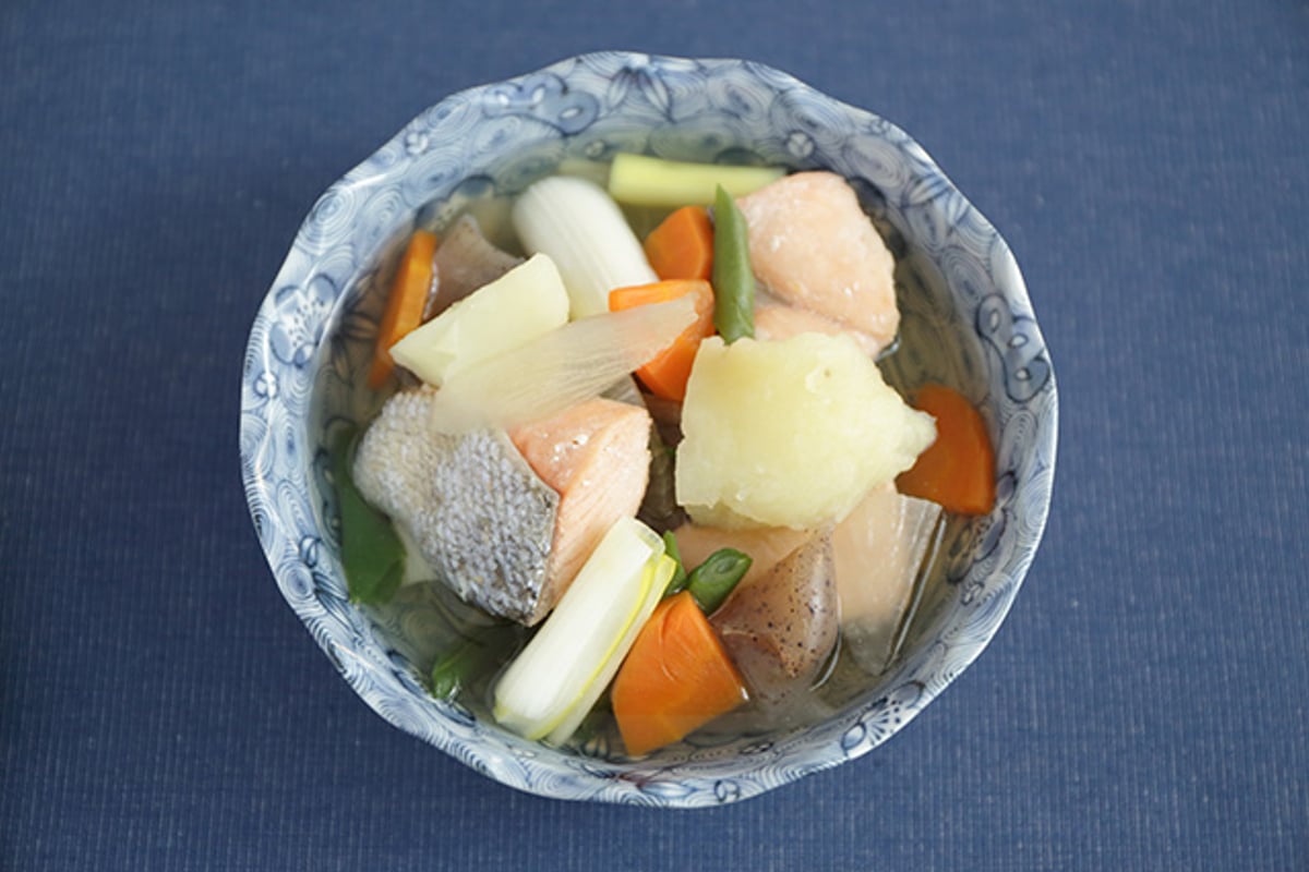 Sanpei-jiru (salted fish and vegetable soup)